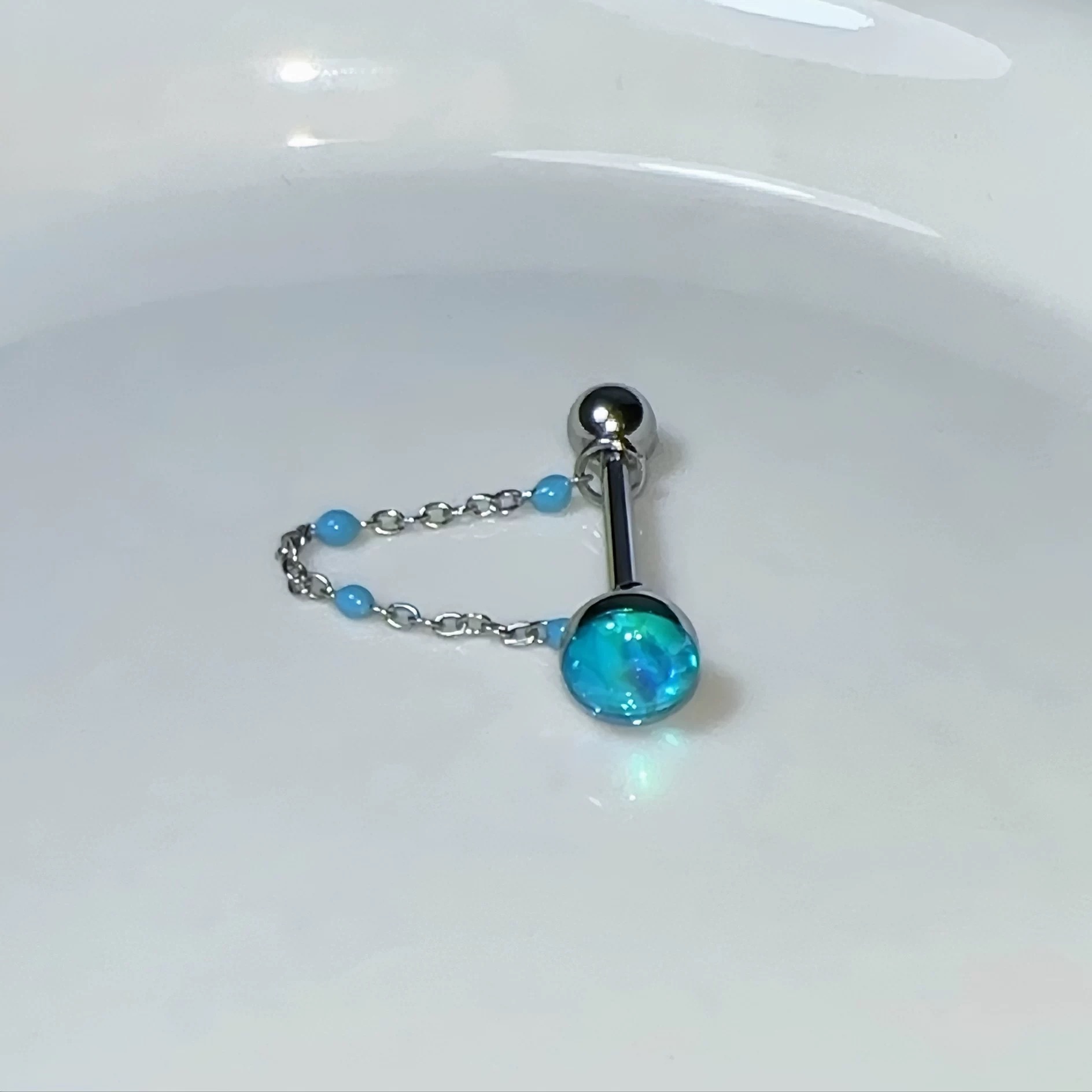 1Pc High-Quality Trendy Blue G - Body Jewelry High Quality recension och pris